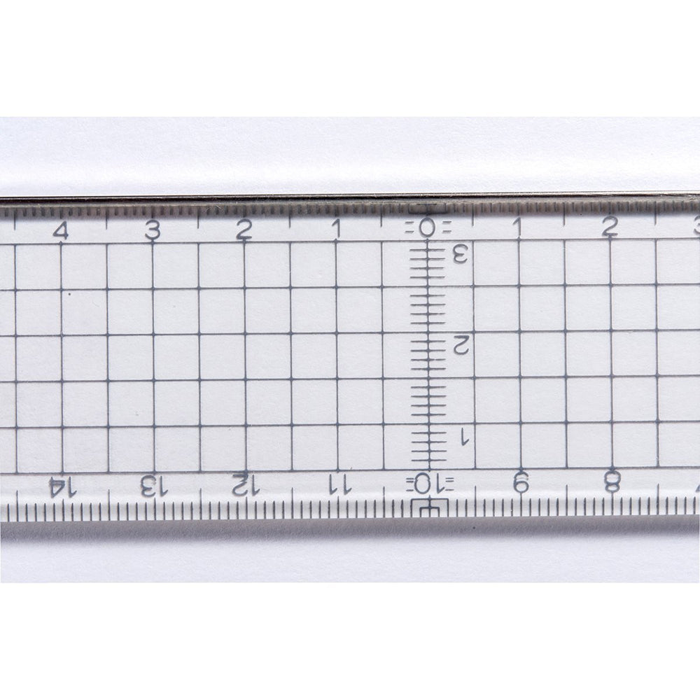 Règle de coupe STAEDTLER de 30cm